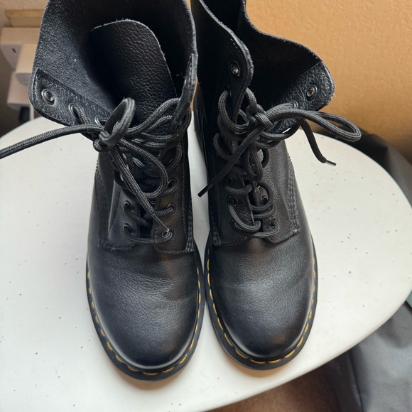 Soft Leather Dr Martens Boots - Picture 3 of 5